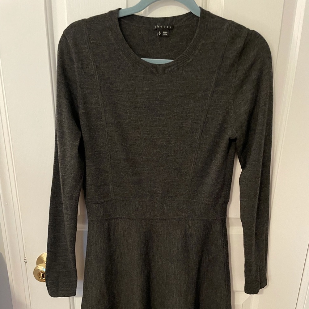 Theory: Dark Grey Wool Blend Long Sleeve Dress